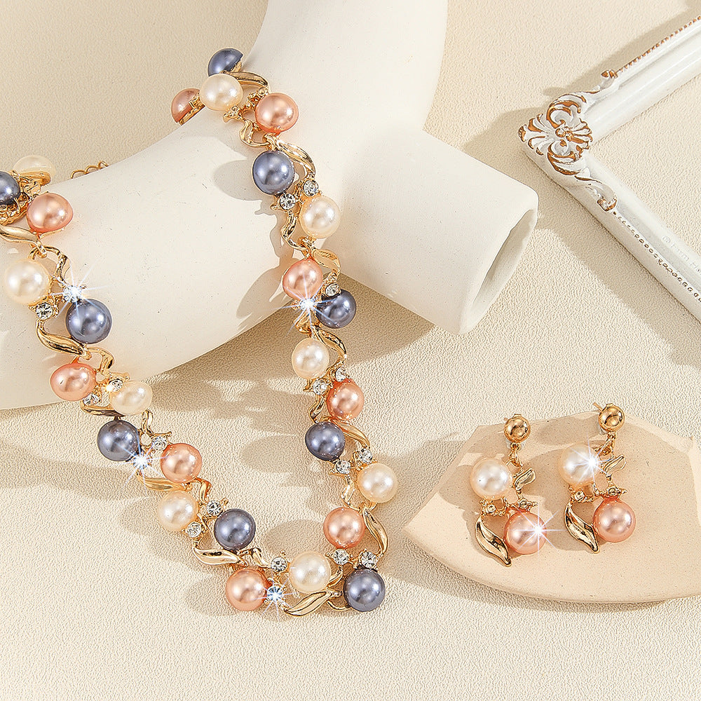 Vintage Style 2-Piece Necklace Set for Women | Layered Retro Fashion Jewelry LONDYN UPBRINGING