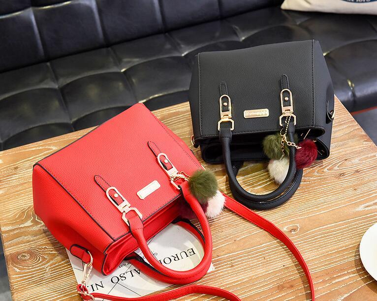 Women’s Fashion Handbag – Stylish Shoulder & Tote Bag for Everyday Use LONDYN UPBRINGING