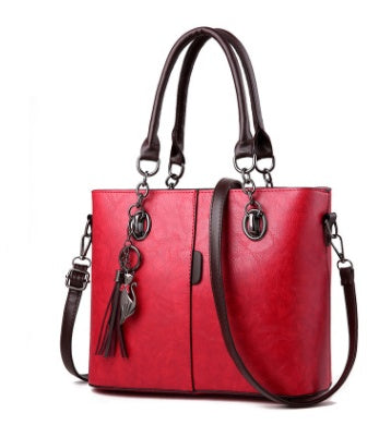 Luxury Leather Handbag for Women – Elegant Shoulder Bag & Designer Tote LONDYN UPBRINGING