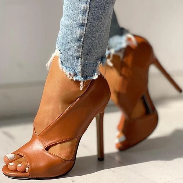 Women's Plus Size High Heels: Extended Size 4 Fine Heel Stiletto Sandals LONDYN UPBRINGING