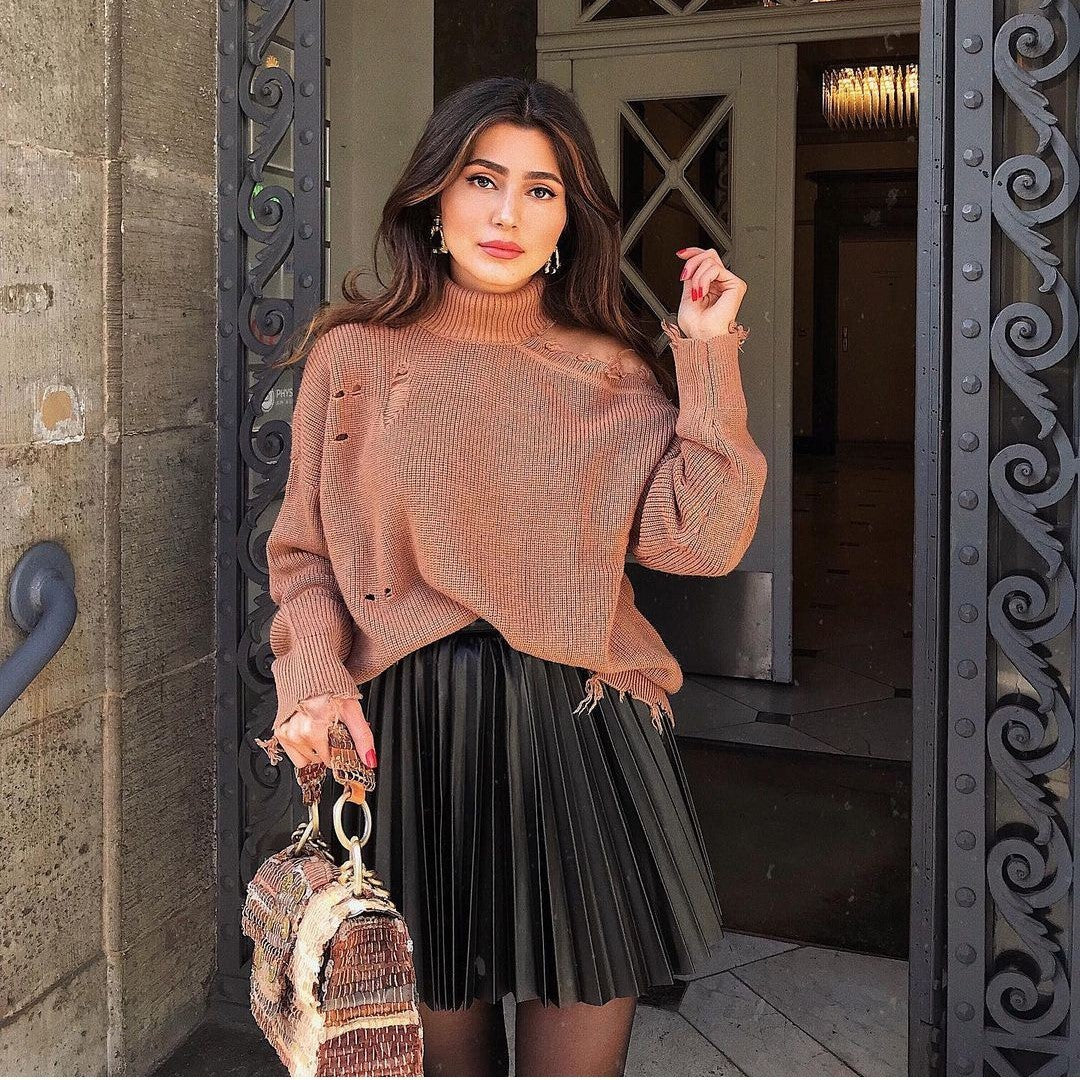 Women's Knitted Mini Skirts: Winter Pleated & Draped Style LONDYN UPBRINGING