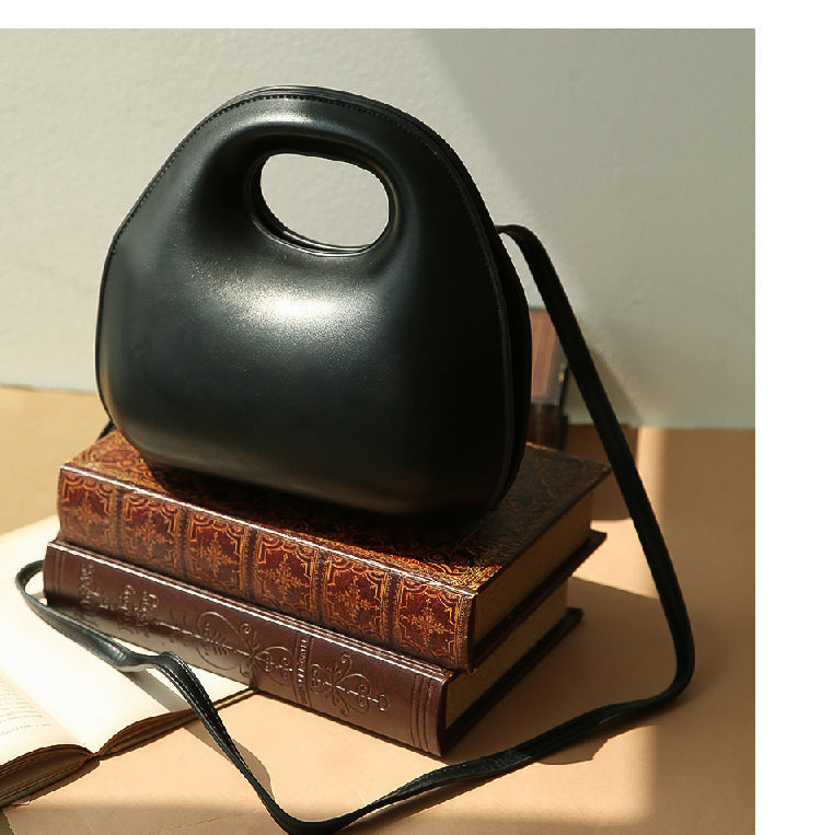 Fashion Shell-Shaped Round Flap Handbag for Women – Stylish Messenger & Shoulder Bag LONDYN UPBRINGING