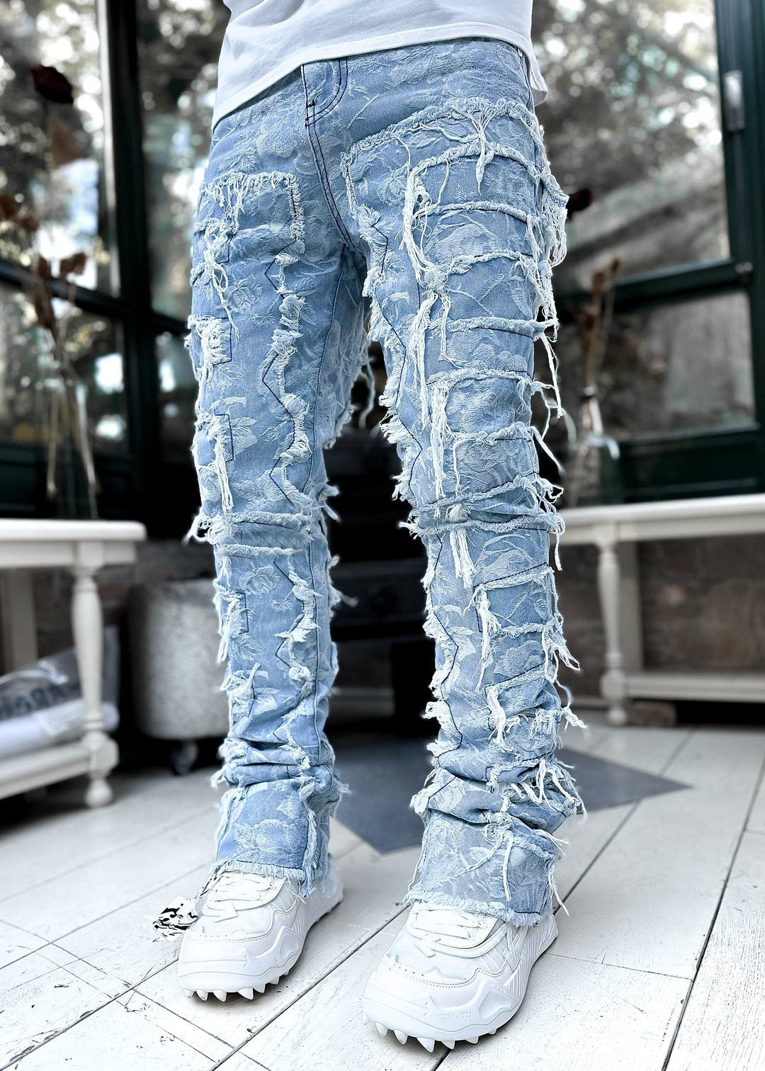 Men’s Patched Stacked Jeans – Long Tight-Fit Fashion Trousers for Trendy Streetwear Style LONDYN UPBRINGING