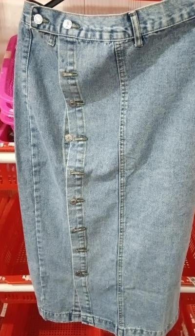 Women's Denim High Waist Skirt: Button Down & Midi Denim Skirt LONDYN UPBRINGING
