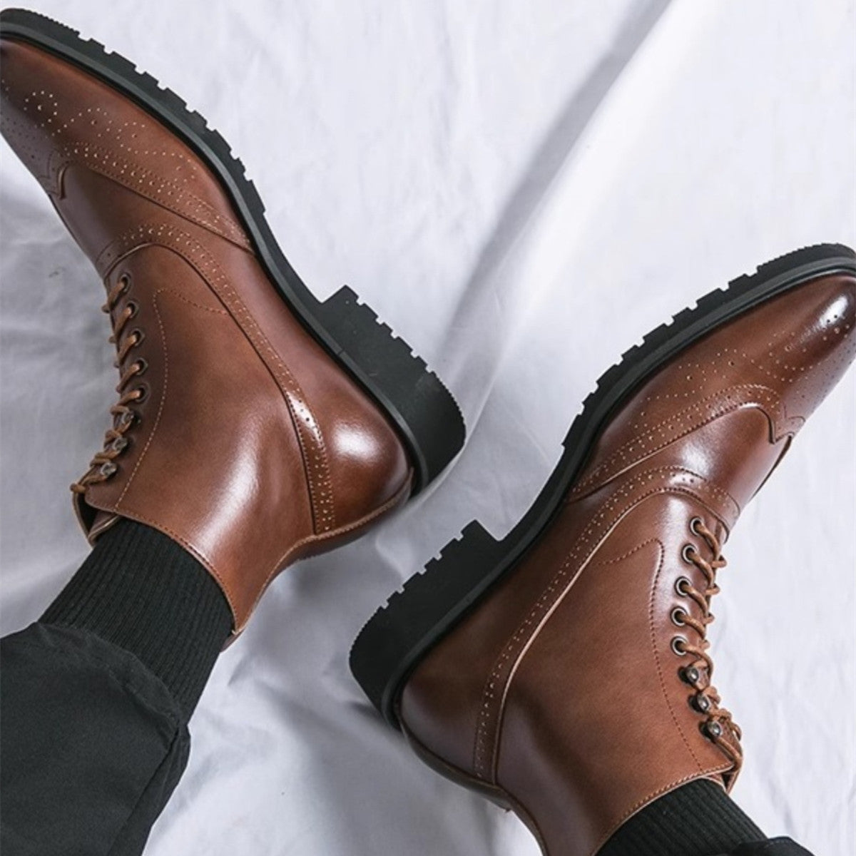 Men’s Fashion Thick-Sole Mid-Top Work Shoes – Durable Casual & Office Footwear LONDYN UPBRINGING