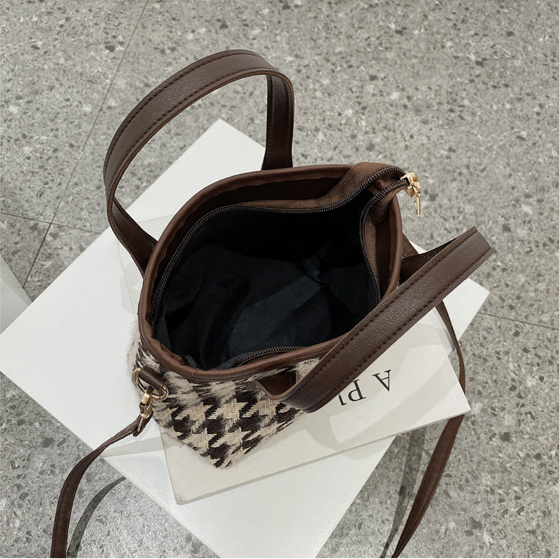 Fashion Houndstooth Shoulder Bag for Women – Stylish Checkerboard Handbag & All-Match Tote Messenger Bag LONDYN UPBRINGING