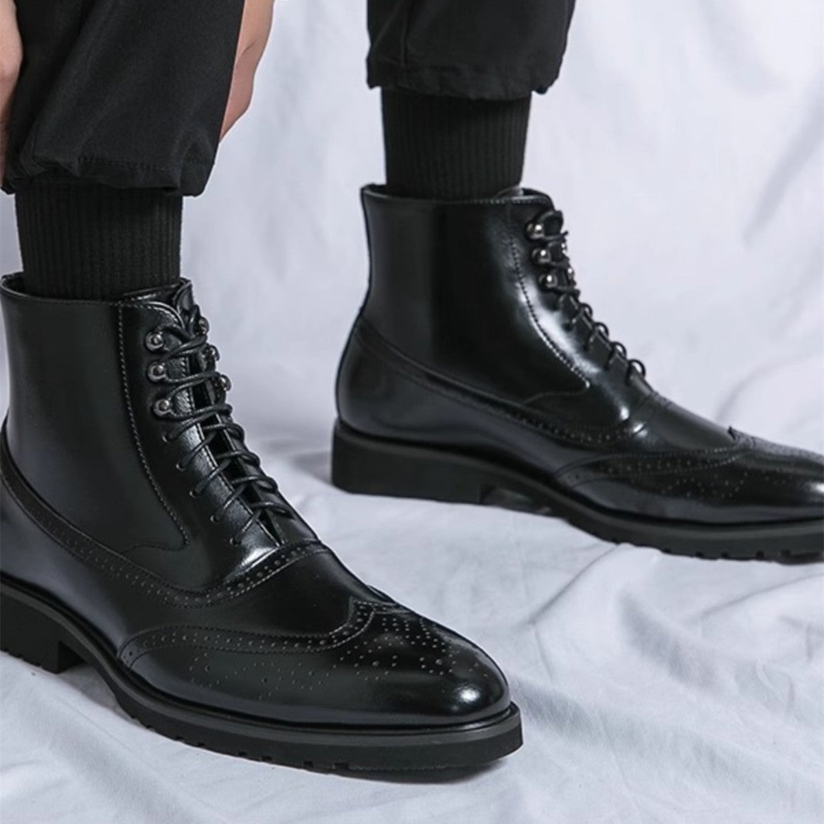 Men’s Fashion Thick-Sole Mid-Top Work Shoes – Durable Casual & Office Footwear LONDYN UPBRINGING