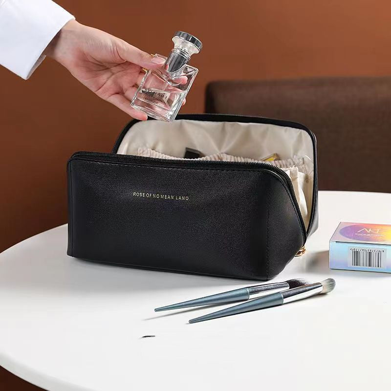 Large Capacity Travel Cosmetic Bag for Women – Multifunction Makeup Organizer & Toiletry Storage Case LONDYN UPBRINGING