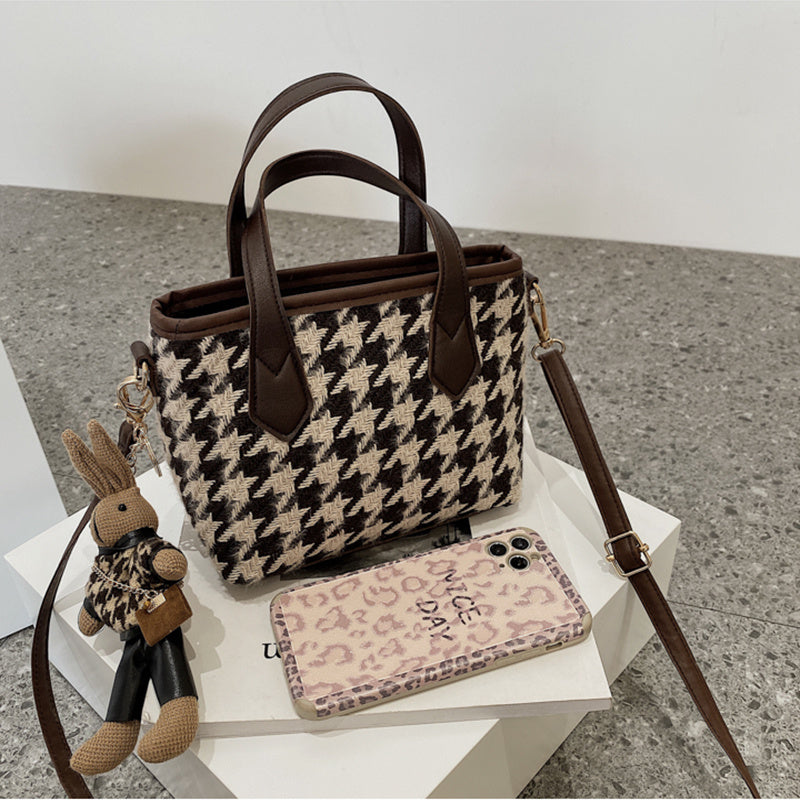 Fashion Houndstooth Shoulder Bag for Women – Stylish Checkerboard Handbag & All-Match Tote Messenger Bag LONDYN UPBRINGING