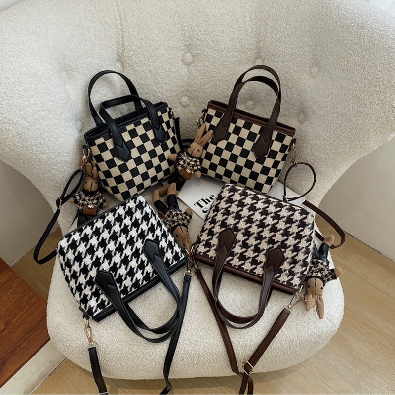 Fashion Houndstooth Shoulder Bag for Women – Stylish Checkerboard Handbag & All-Match Tote Messenger Bag LONDYN UPBRINGING