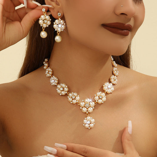 3-Pc Vintage Pearl & Rhinestone Jewelry Set | Short Alloy Clavicle Chain Necklace & Earrings LONDYN UPBRINGING